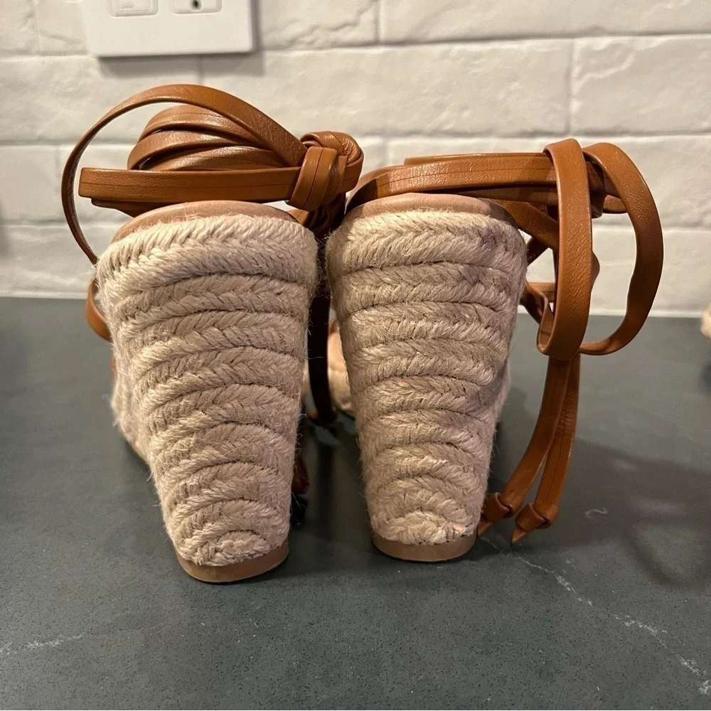 NWT Chelsea & Violet sz 8 Mriah brown leather strappy espadrille sandals